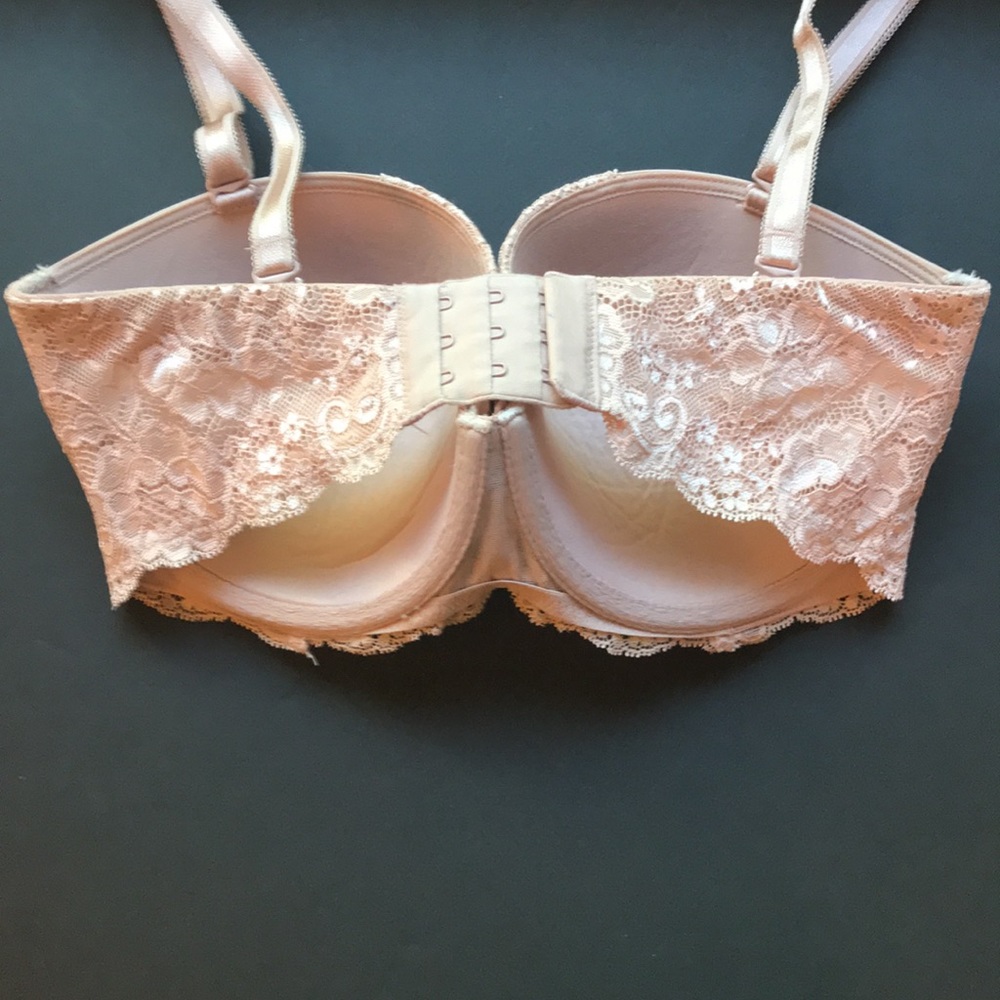Victoria Secret Lacey bra 32DDD - Picture 4 of 7